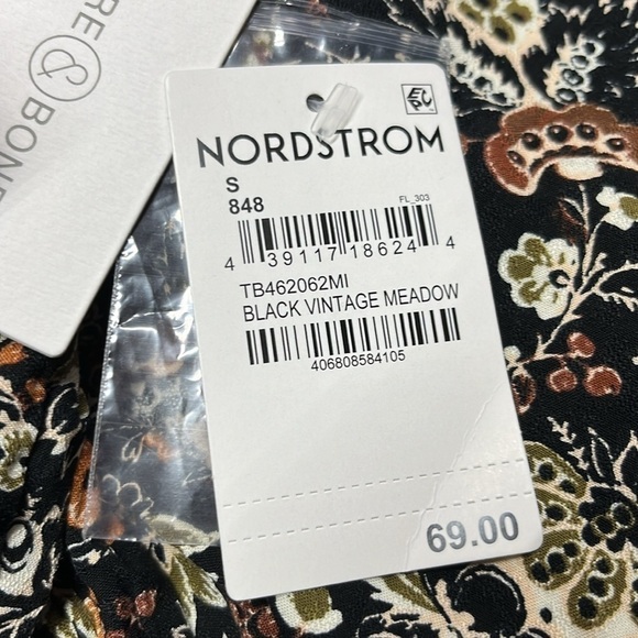 Treasures & Bond Blouse Womens Small Black Floral Meadow Pop Over V Neck New - Picture 8 of 10